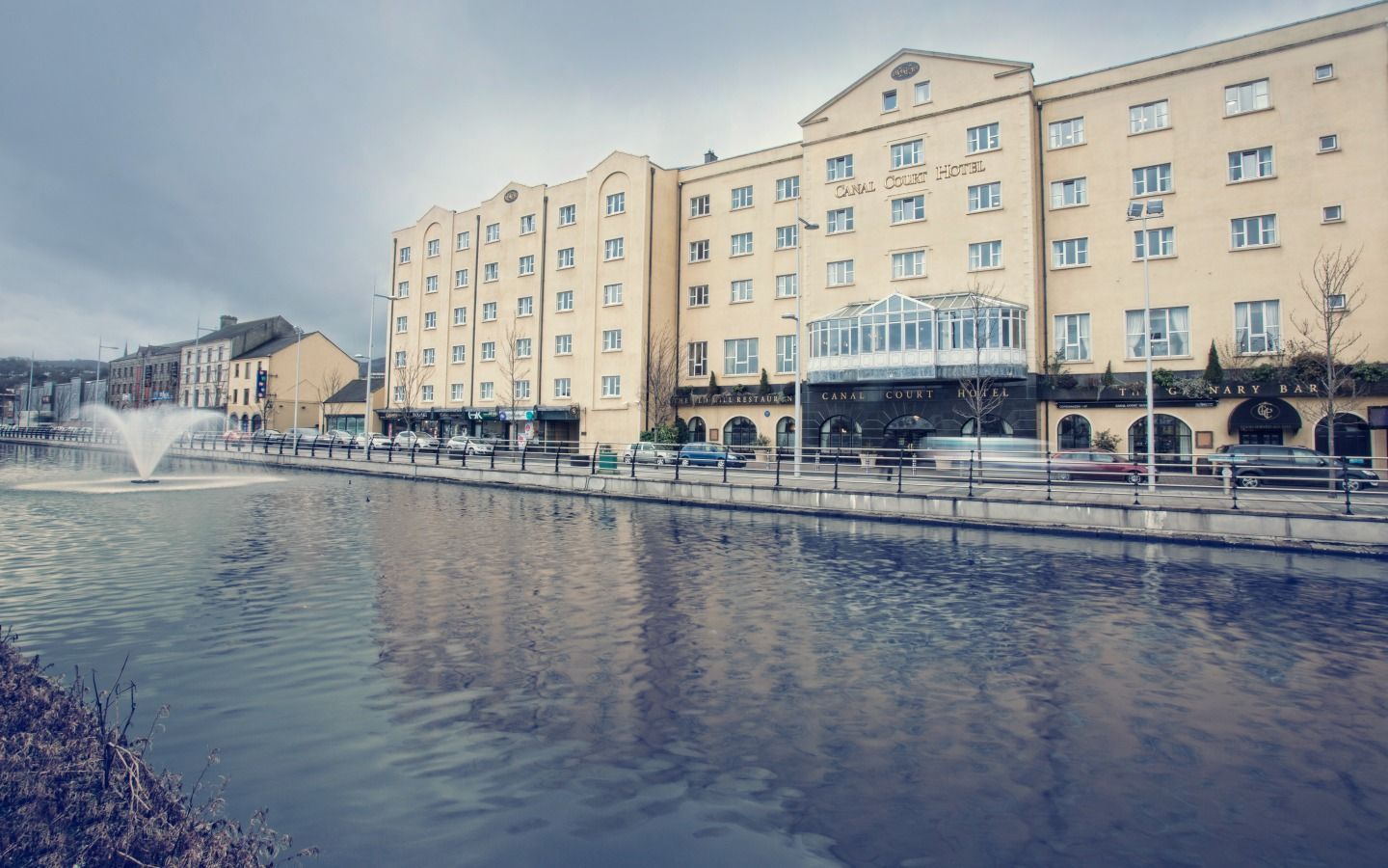 Canal Court Hotel building contractors