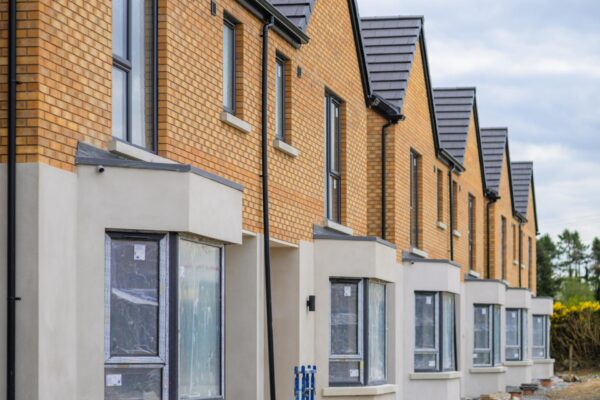 Family-friendly community in Bellfield with green spaces and crèche