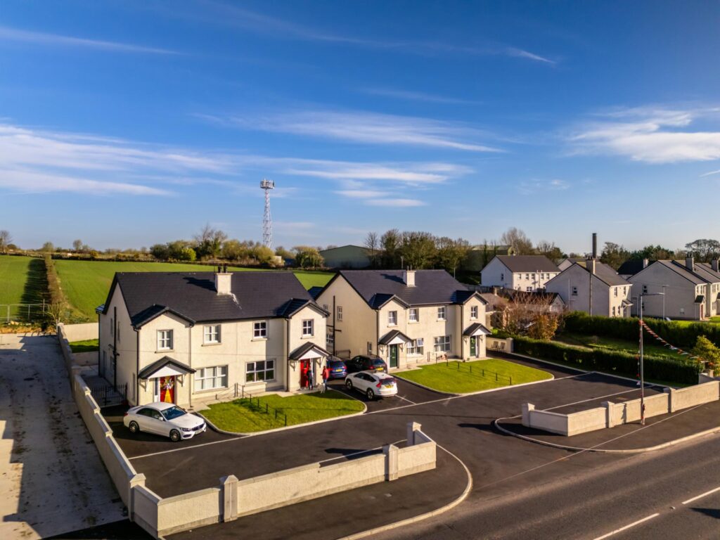 Semi-detached 4-bedroom homes on Camlough Road, Newry