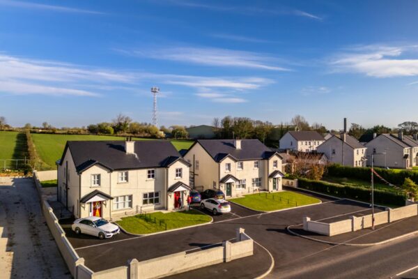 Semi-detached 4-bedroom homes on Camlough Road, Newry